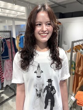 センスオブワンダー(SENSE OF WONDER) ふわふわロングパーマ