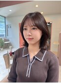 伸ばしてる人にオススメな前髪&顔まわり小顔シースルーカット　