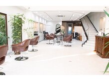 お客様の魅力をより惹きたてられるスタイルのご提案を致します☆