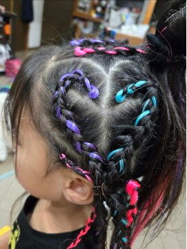 コーンロウ・エクステンション・編み込み・ブレイズ