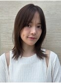 ミディアムヘア ミディアムレイヤー レイヤー &nbsp;前髪 顔まわり