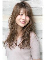 ノラ シンディ(NORA CYNDY)&nbsp;【クリアベージュアッシュ】でロングヘアも軽やかに♪