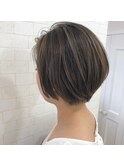 ハンサムショート×イルミナカラーハイライト☆