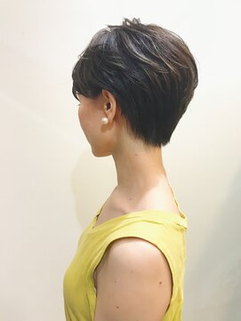 ビグディーサロン(BIGOUDI SALON) 大人かわいいワンサイドショート