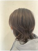 エアリーなソフトウルフでくびれヘア