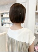 福山市美容室Caary 首もとスッキリぱつんと切りっぱなしミニボブ