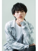 六本木美容室 白金店&nbsp;センターパート/波巻きパーマ/ツーブロック/黒髪/マッシュ