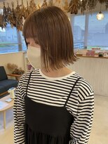 エメ 小山(Aimer)&nbsp;切りっぱなしボブ/ベージュ/小山/学割U24/髪質改善