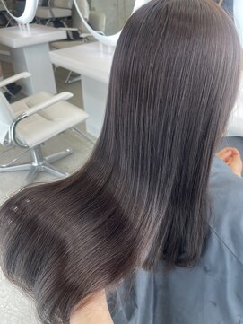 アイシー 表参道(ICY) 透け感たっぷり赤みなしグレージュ