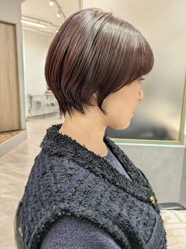 エレノア 新宿新南口(Eleanor) ショートボブ