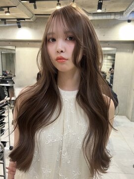 サイン 表参道(SIGN) 韓国ヘアーハッシュカットレイヤーカットグレージュブリーチ無し