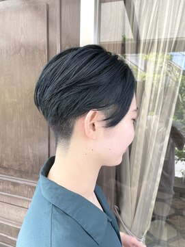 エン バイ スマイル(en by smile) 刈り上げツーブロックハンサムショートグレーアッシュ