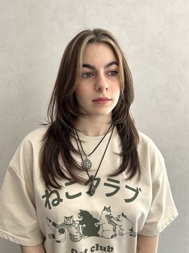 クム 横浜(qumu) 【qumu MARIKO】ハッシュレイヤーカット