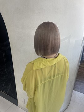 ミスラグジュアリー(Miss Luxury) ミルクティーベージュ