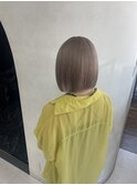 ミルクティーベージュ