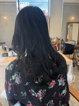 ジュネス 奈良橿原(Jeunesse) 暗髪レイヤースタイル♪