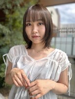 スリーヌーン(THREE noon) レイヤーボブ