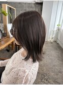 大人のくびれ外はねスタイル