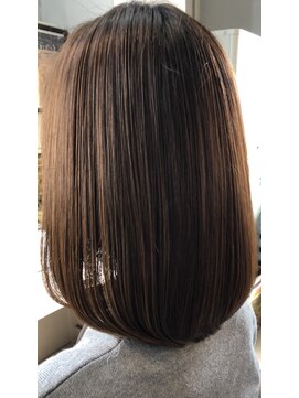 フィル(Fil HAIR and SPA) ミネコラ高濃度水素トリートメント