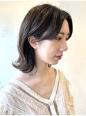 ミディアムボブ。