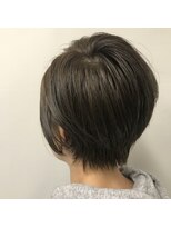 町上津役の美容室 ショート