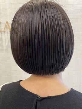 ヘアーリゾート ラウレア(Hair Resort LAULEA) ぷつっと丸みボブ