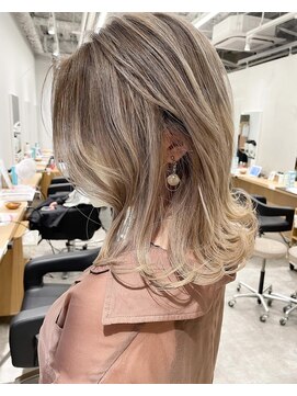 アヴァンス 京橋店(AVANCE) 透明感アップ！ホワイトミルクティーベージュ@京橋