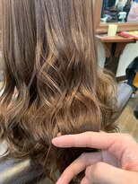 オルブ 戸塚安行店(Oluve)&nbsp;ベージュ/透明感/コテ巻き/トリートメント/ヘアケア/カラー