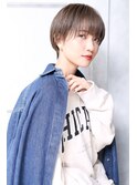 イルミナ　ダークアッシュ　クールショート　くびれヘア
