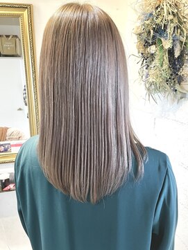 ラボリア(LABO li'a) シルバーベージュ