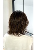 立体的くしゃパーマ