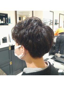 ルシードスタイル クリザンテーム カッコいいショートスタイルパーマ