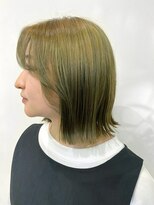 ティフ(TIF)&nbsp;ライムグリーン×切りっぱなしボブ