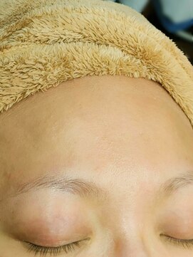 イッシー(Isshy) 眉デザイン　1