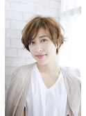 長めバングの大人ショートボブ