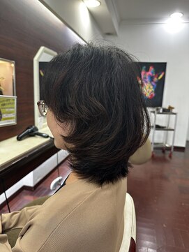 ナナ バイ レオネ(nana×Leone) ウルフ×パーマ