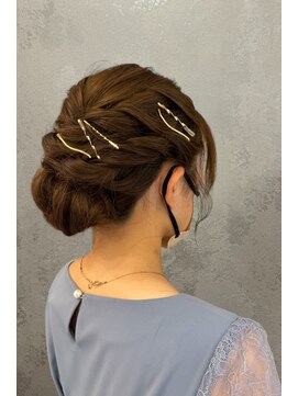 ヘアアレンジメント ボガスティーズ 溝の口店(Hair arrangement Vogusty's) 華やかアップヘア