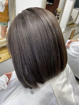 クレッシェレ(Crescere) ハイライトオンカラー