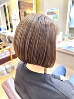 ヘアーメイクロージー 八軒店 (HAIR MAKE ROSY)&nbsp;インナーカラーショートカットシュートボブハイライトメッシュ