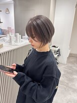 カシェ キョウマチ(cashe’e)&nbsp;松阪/グレージュ/ショート/ベージュ/20代