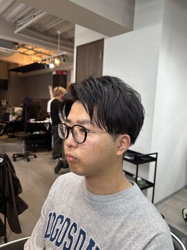 ヴィ 大宮(Vii) 神田脩弥/アップバング/刈り上げ