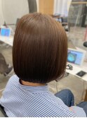 艶感際立つ＊シルエット美人ストレートボブ　武蔵小杉