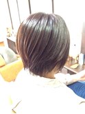 ショートボブ