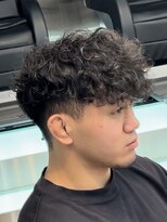 フィフスパーク(fifth PARK)&nbsp;渋谷スペインカールラルフカール刈り上げ高めツーブロックメンズ