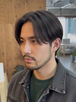 イシ(isi)&nbsp;曲がる縮毛矯正／センターパート／メンズ縮毛矯正／門真／守口