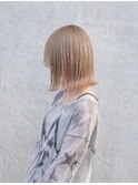 くびレイヤーエモージュグレージュカラーくびれショート/吉祥寺