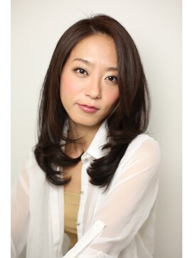 デザイナーズヘアー ラグジス(Designers hair LUXIS) ~【LUXIS】~大人のフェロモン×ワンカールミディー♪