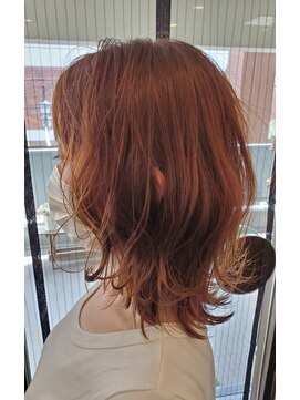 ヘアーデザイン ヴァローレ 南越谷 新越谷(Hair design Valore) 肩レングスによる外ハネヘア