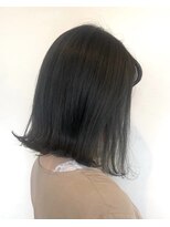 リグフクオカ(L.I.G fukuoka)&nbsp;レイヤーカット小顔に見せるヘア黒髪カタログ髪質改善福岡博多