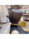 ショートボブ　大人美人ボブ